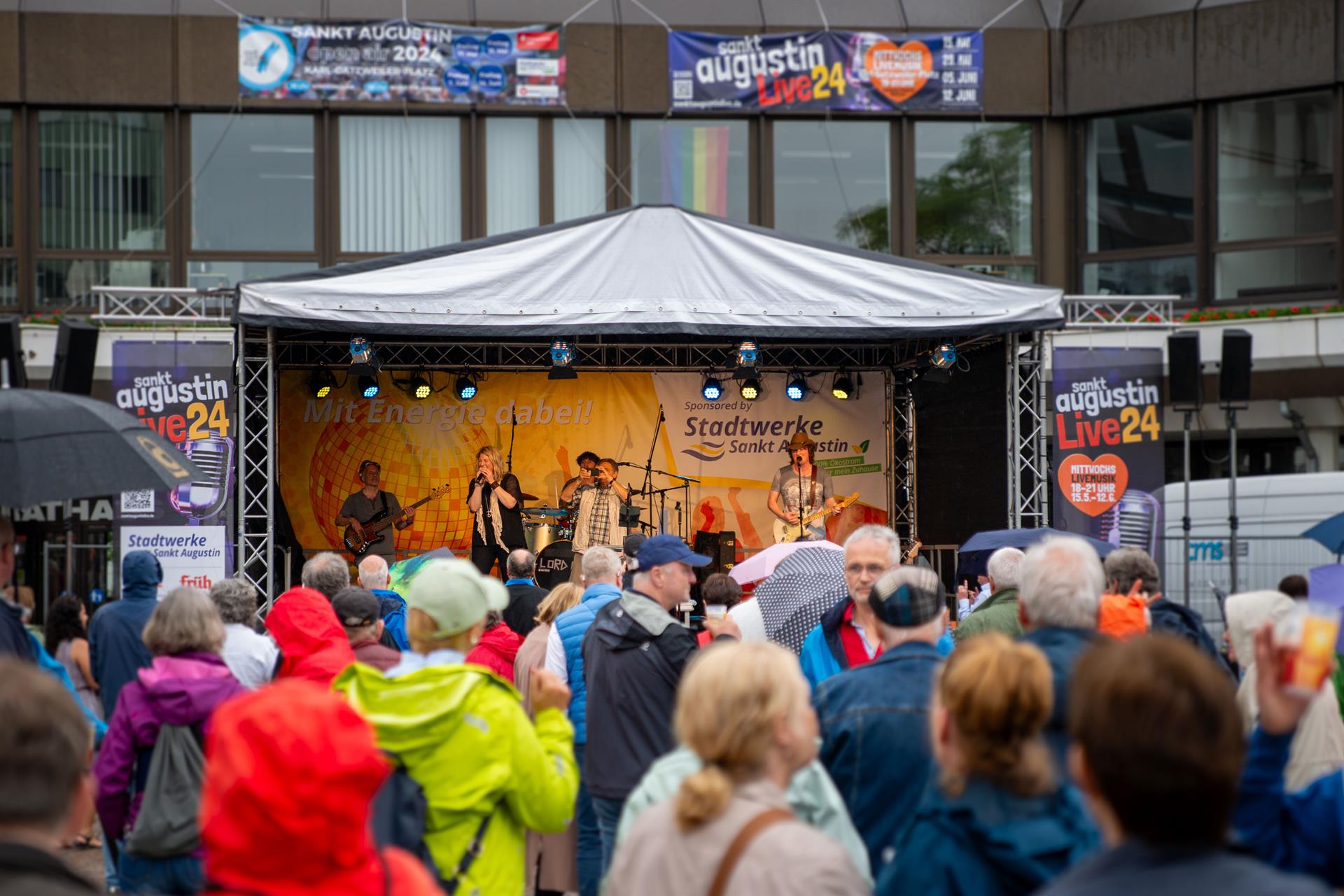 Stadtwerke Sankt Augustin sorgen für Live-Musik auf dem Karl-Gatzweiler-Platz